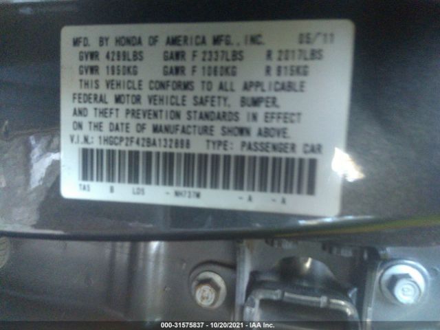 Photo 8 VIN: 1HGCP2F42BA132898 - HONDA ACCORD SDN 