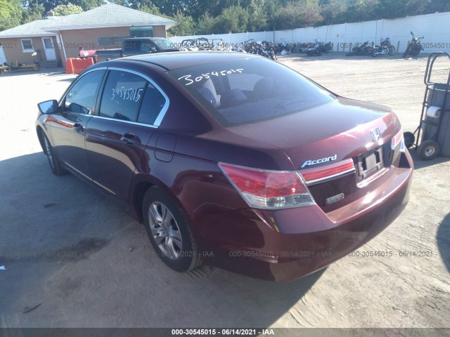 Photo 2 VIN: 1HGCP2F42BA143089 - HONDA ACCORD SDN 