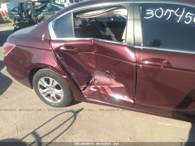 Photo 5 VIN: 1HGCP2F42BA143089 - HONDA ACCORD SDN 