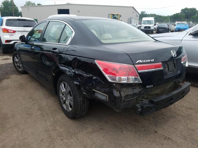 Photo 2 VIN: 1HGCP2F42CA012018 - HONDA ACCORD LXP 