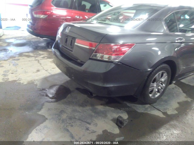 Photo 5 VIN: 1HGCP2F42CA012150 - HONDA ACCORD SDN 