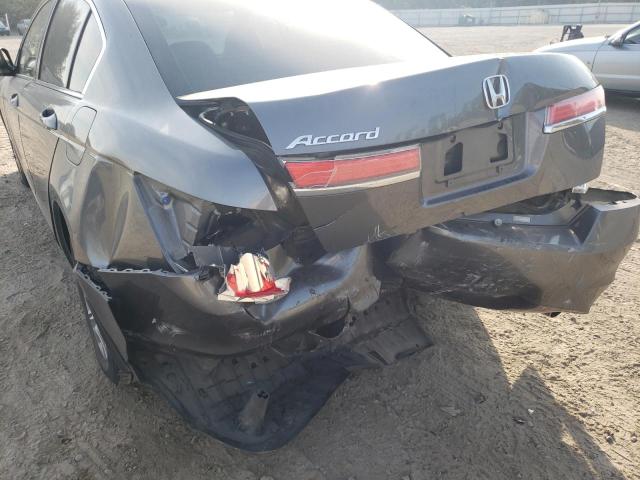 Photo 8 VIN: 1HGCP2F42CA031734 - HONDA ACCORD LXP 