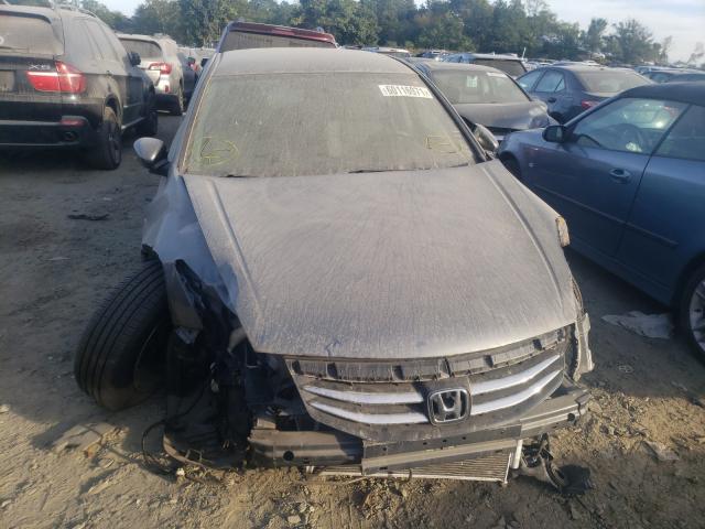 Photo 8 VIN: 1HGCP2F42CA132238 - HONDA ACCORD LXP 