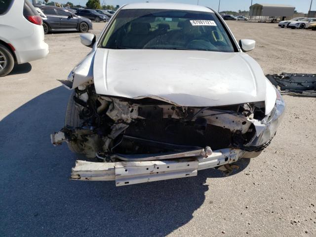 Photo 8 VIN: 1HGCP2F42CA134300 - HONDA ACCORD LXP 