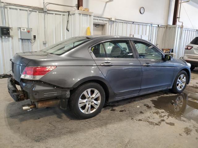 Photo 2 VIN: 1HGCP2F43AA052220 - HONDA ACCORD 