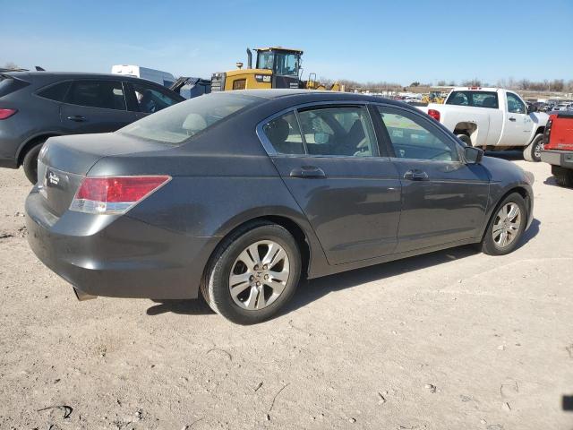 Photo 2 VIN: 1HGCP2F43AA052931 - HONDA ACCORD 