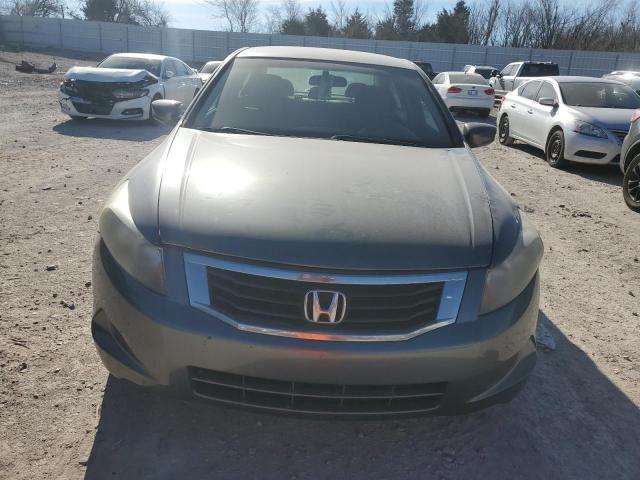 Photo 4 VIN: 1HGCP2F43AA052931 - HONDA ACCORD 