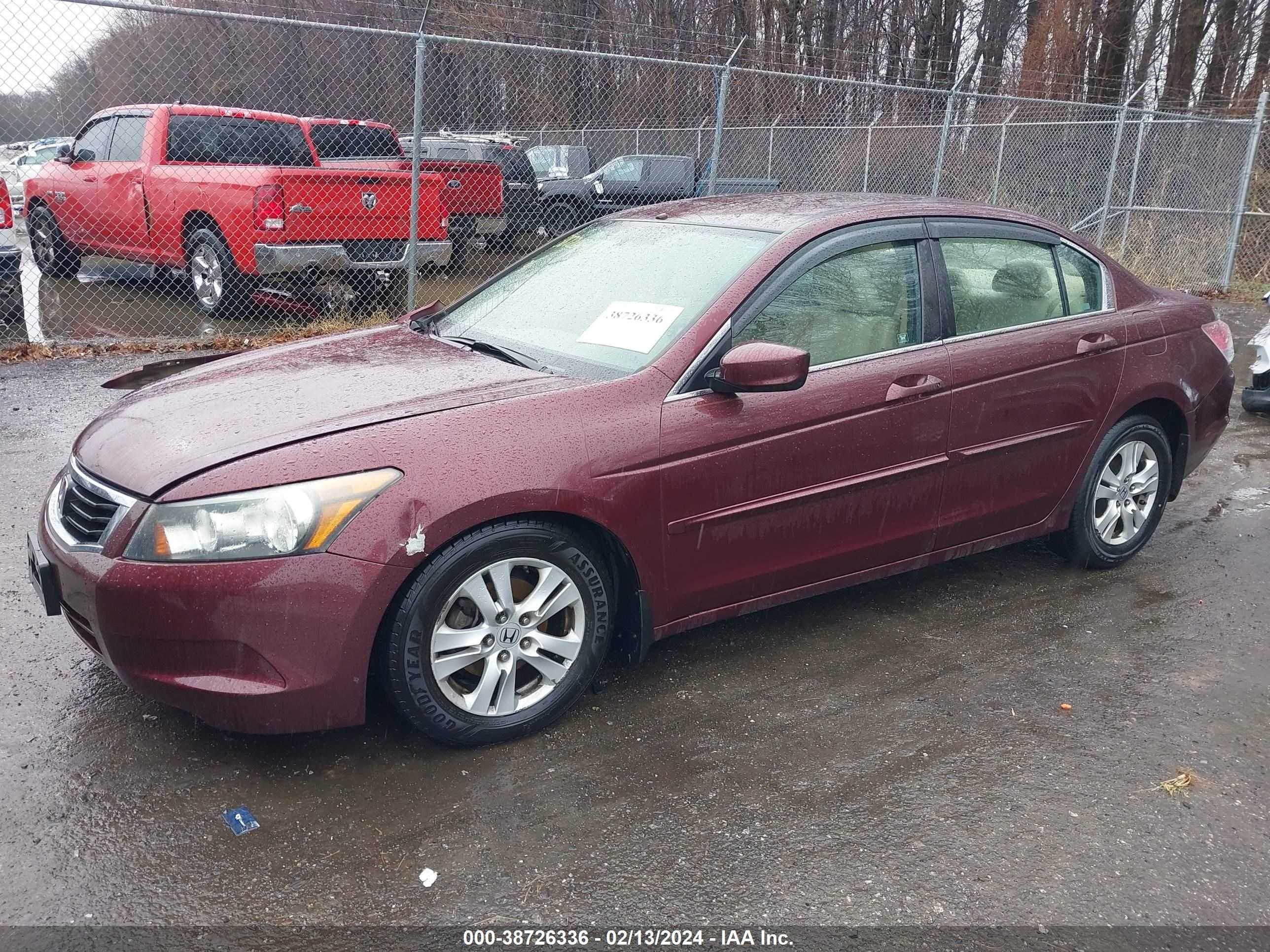 Photo 1 VIN: 1HGCP2F43AA056543 - HONDA ACCORD 