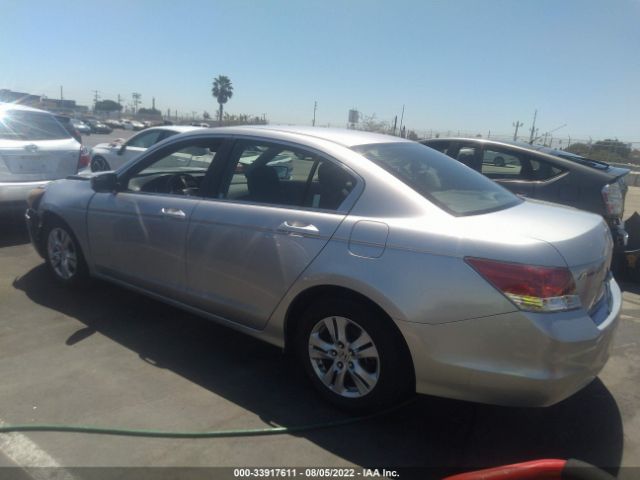 Photo 2 VIN: 1HGCP2F43AA064707 - HONDA ACCORD SDN 