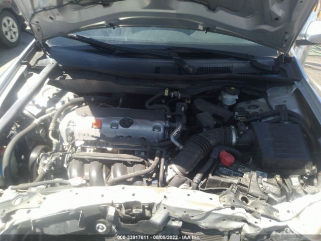 Photo 9 VIN: 1HGCP2F43AA064707 - HONDA ACCORD SDN 