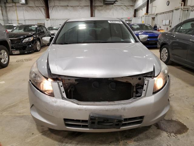 Photo 4 VIN: 1HGCP2F43AA100587 - HONDA ACCORD 