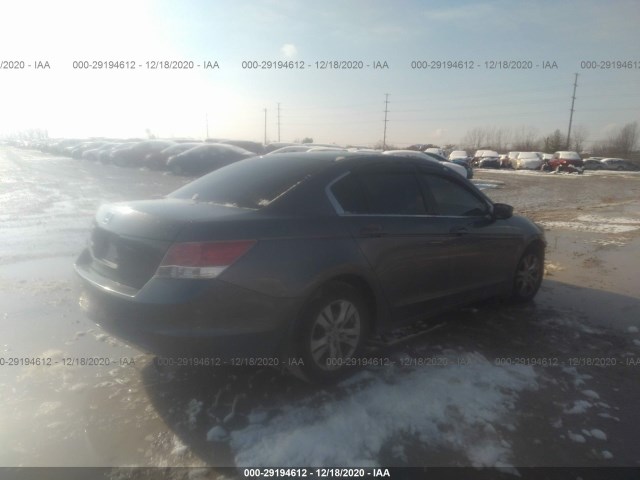 Photo 3 VIN: 1HGCP2F43AA118247 - HONDA ACCORD SDN 