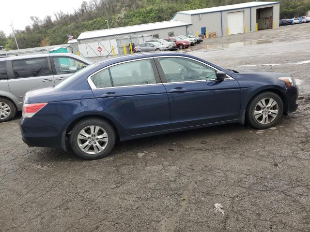 Photo 2 VIN: 1HGCP2F43AA152639 - HONDA ACCORD 