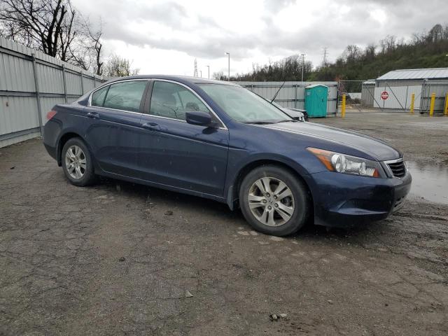 Photo 3 VIN: 1HGCP2F43AA152639 - HONDA ACCORD 