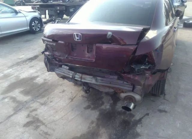 Photo 5 VIN: 1HGCP2F43AA176312 - HONDA ACCORD SDN 