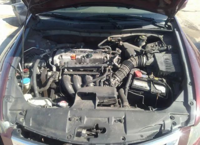 Photo 9 VIN: 1HGCP2F43AA176312 - HONDA ACCORD SDN 