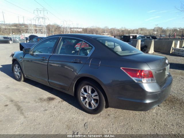 Photo 2 VIN: 1HGCP2F43AA183227 - HONDA ACCORD SDN 