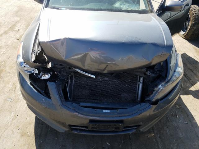 Photo 6 VIN: 1HGCP2F43BA015153 - HONDA ACCORD LXP 