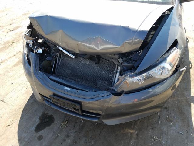 Photo 8 VIN: 1HGCP2F43BA015153 - HONDA ACCORD LXP 