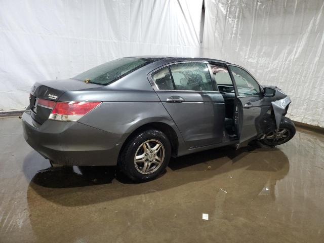 Photo 2 VIN: 1HGCP2F43BA079824 - HONDA ACCORD LXP 