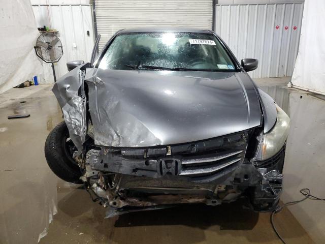 Photo 4 VIN: 1HGCP2F43BA079824 - HONDA ACCORD LXP 