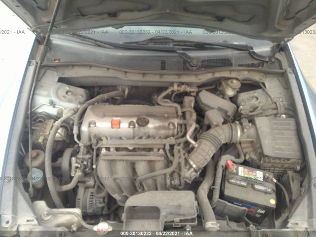 Photo 9 VIN: 1HGCP2F43BA124843 - HONDA ACCORD SDN 