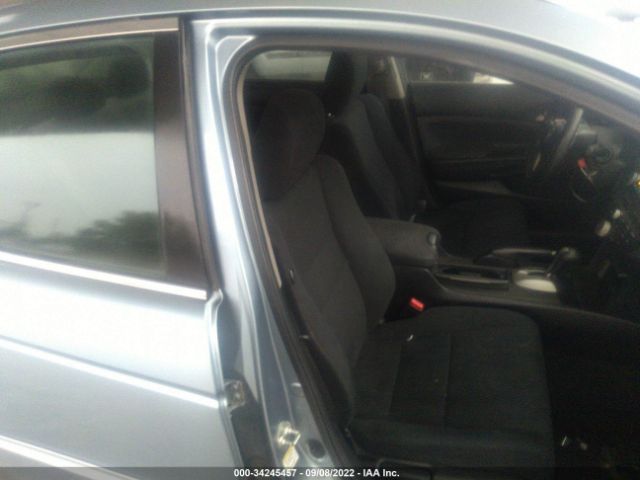 Photo 4 VIN: 1HGCP2F43BA155588 - HONDA ACCORD SDN 