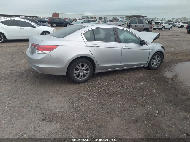 Photo 3 VIN: 1HGCP2F43CA014165 - HONDA ACCORD SDN 