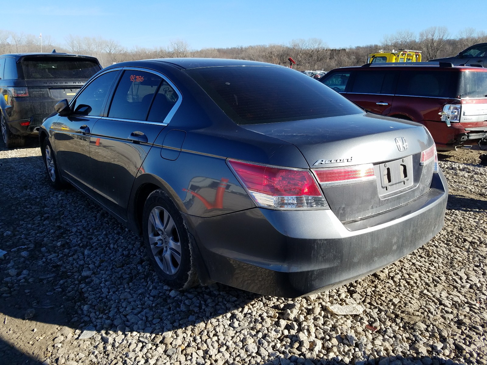 Photo 2 VIN: 1HGCP2F43CA027191 - HONDA ACCORD LXP 