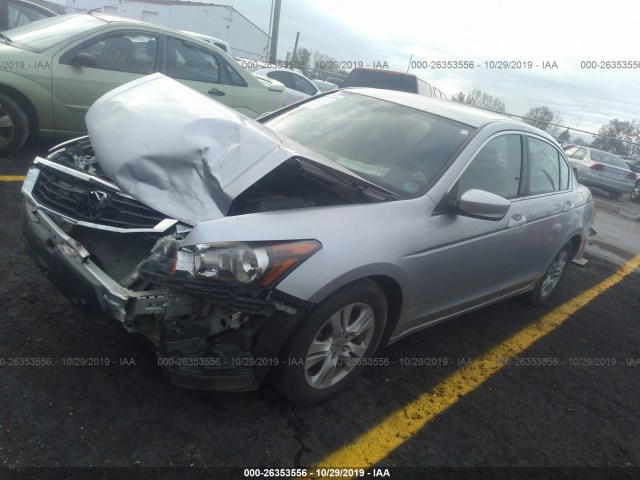 Photo 1 VIN: 1HGCP2F44AA022496 - HONDA ACCORD SDN 