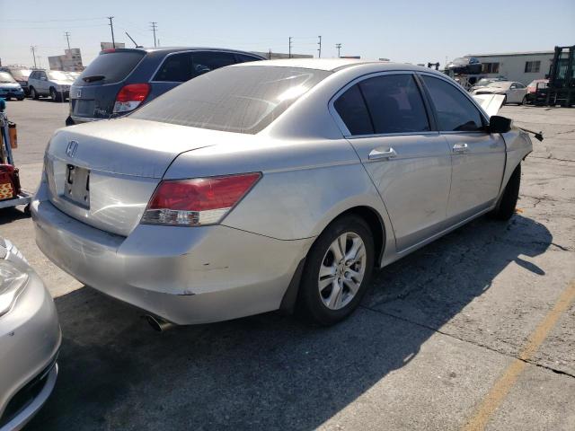 Photo 3 VIN: 1HGCP2F44AA031358 - HONDA ACCORD LXP 