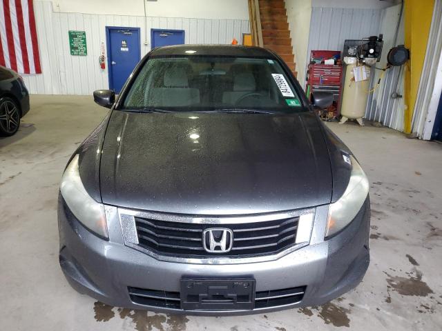 Photo 4 VIN: 1HGCP2F44AA035135 - HONDA ACCORD LXP 