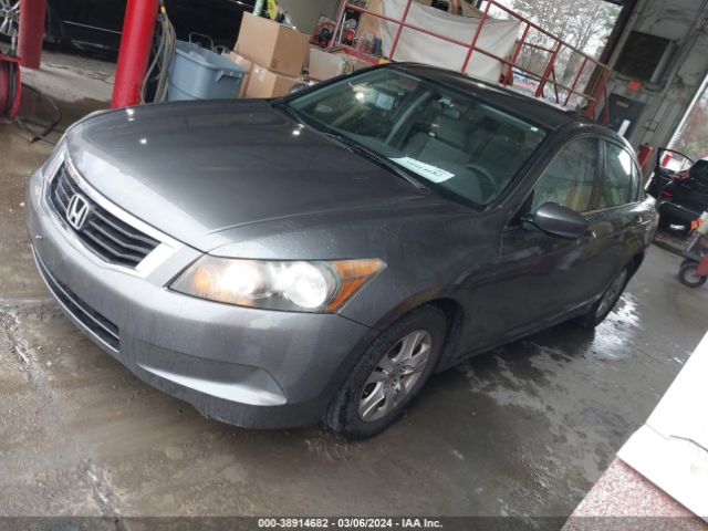 Photo 1 VIN: 1HGCP2F44AA042909 - HONDA ACCORD 