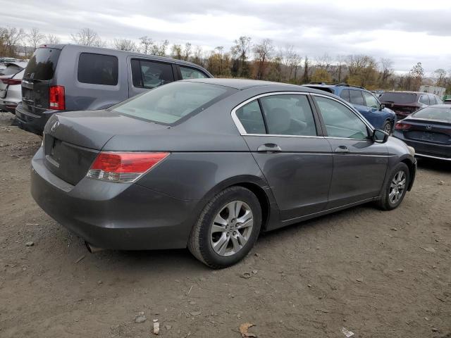 Photo 2 VIN: 1HGCP2F44AA067549 - HONDA ACCORD LXP 