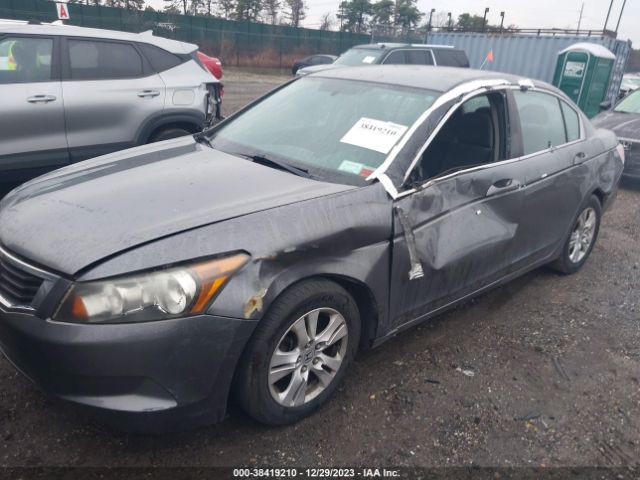 Photo 1 VIN: 1HGCP2F44AA104521 - HONDA ACCORD 