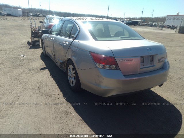 Photo 2 VIN: 1HGCP2F44AA105510 - HONDA ACCORD 