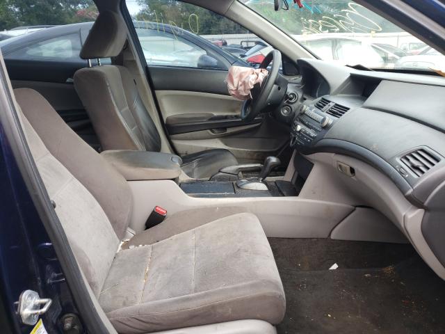 Photo 4 VIN: 1HGCP2F44AA115583 - HONDA ACCORD LXP 