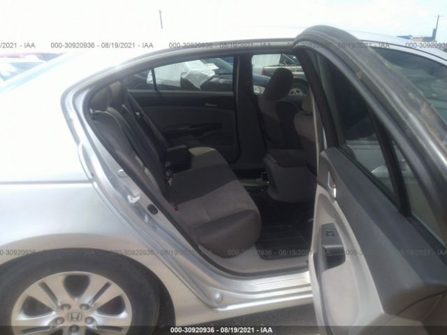 Photo 7 VIN: 1HGCP2F44AA120721 - HONDA ACCORD SDN 