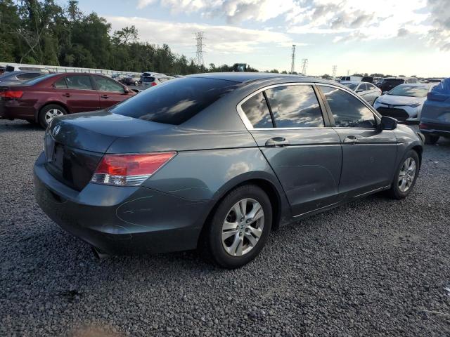 Photo 2 VIN: 1HGCP2F44AA123070 - HONDA ACCORD LXP 