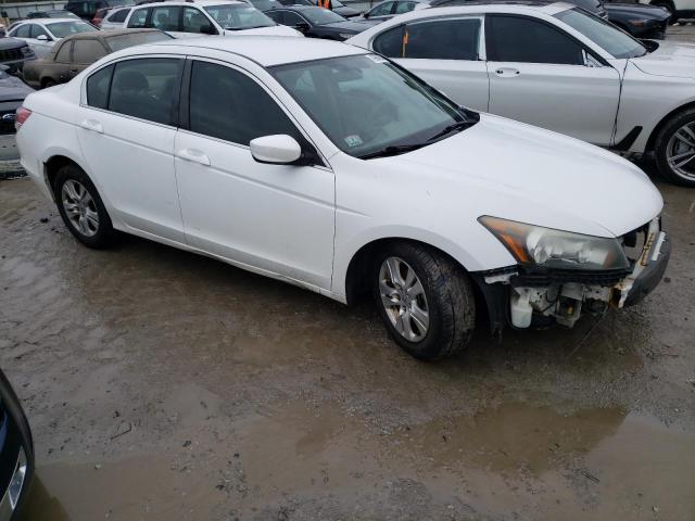 Photo 3 VIN: 1HGCP2F44AA131637 - HONDA ACCORD 