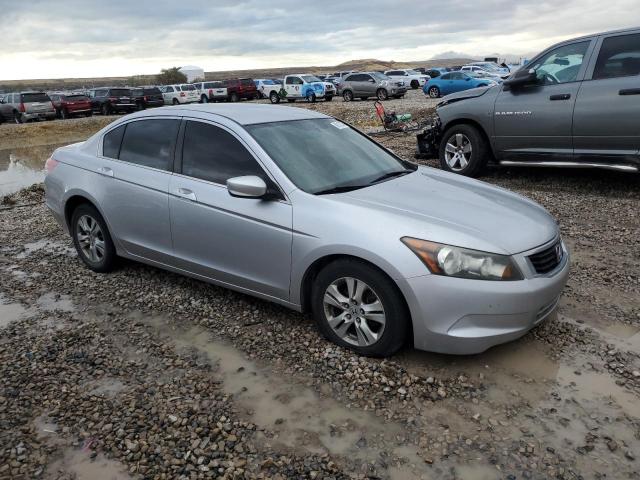 Photo 3 VIN: 1HGCP2F44AA159518 - HONDA ACCORD LXP 