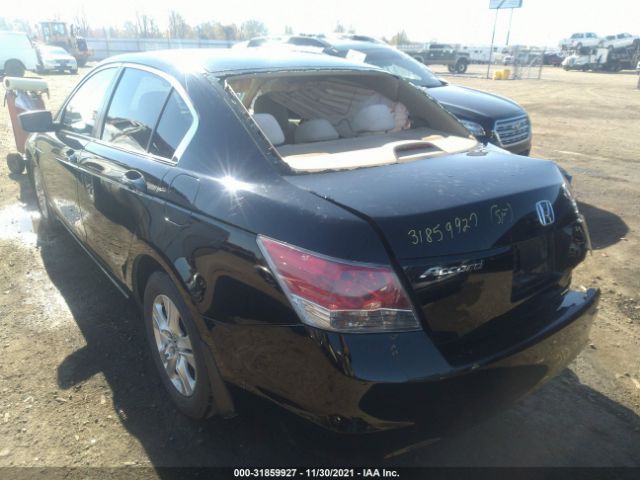 Photo 2 VIN: 1HGCP2F44AA164105 - HONDA ACCORD SDN 