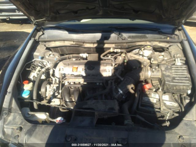 Photo 9 VIN: 1HGCP2F44AA164105 - HONDA ACCORD SDN 