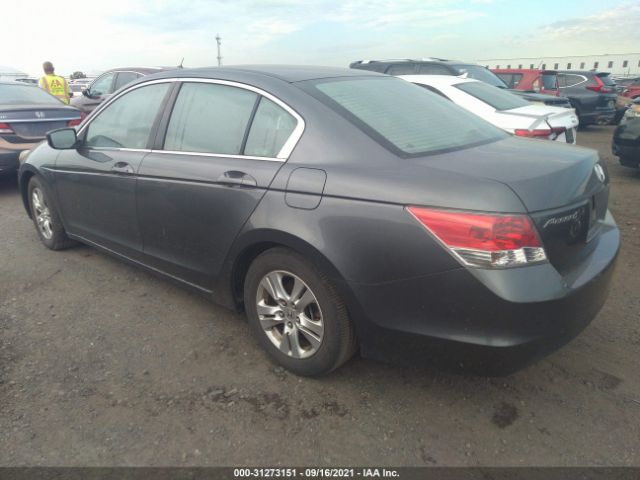 Photo 2 VIN: 1HGCP2F44AA183267 - HONDA ACCORD SDN 