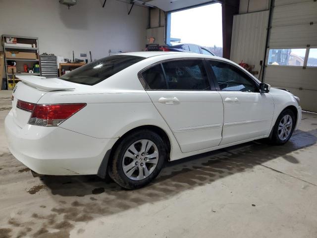 Photo 2 VIN: 1HGCP2F44BA025514 - HONDA ACCORD 