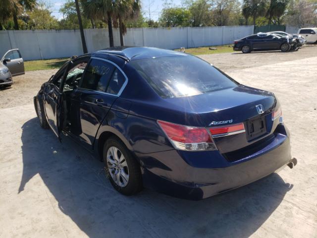 Photo 2 VIN: 1HGCP2F44BA025657 - HONDA ACCORD LXP 