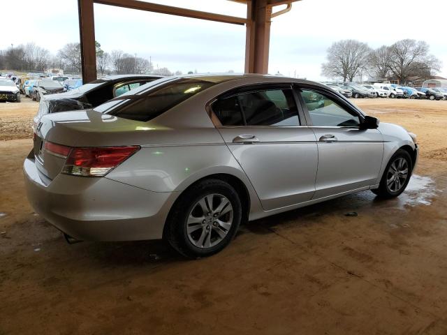 Photo 2 VIN: 1HGCP2F44BA074079 - HONDA ACCORD LXP 