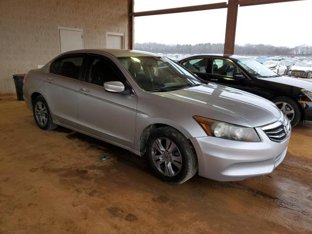 Photo 3 VIN: 1HGCP2F44BA074079 - HONDA ACCORD LXP 