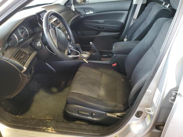 Photo 6 VIN: 1HGCP2F44BA074079 - HONDA ACCORD LXP 