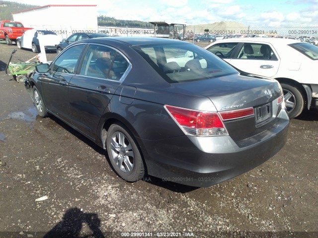 Photo 2 VIN: 1HGCP2F44BA092744 - HONDA ACCORD SDN 